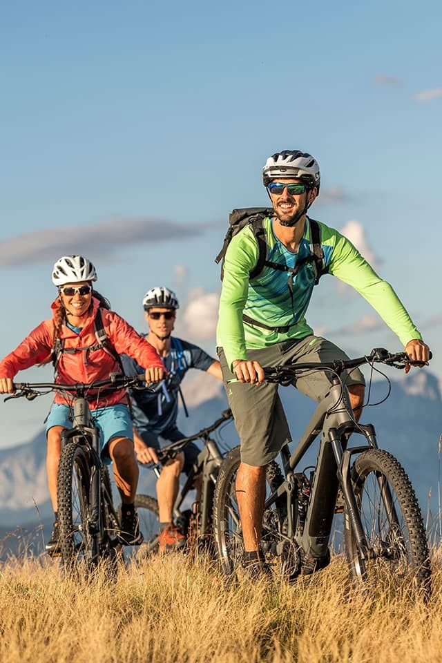Mountainbiken in Flachau beim Sommerurlaub im Salzburgerland im Hotel loj für aktive Urlauber