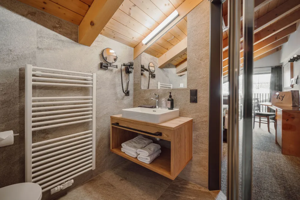 06-dachzimmer-standard